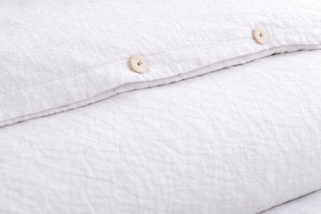Ivory Shadow Bedding Set
